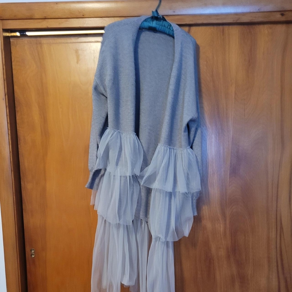 Elegant Gray Cardigan with Sheer Ruffles